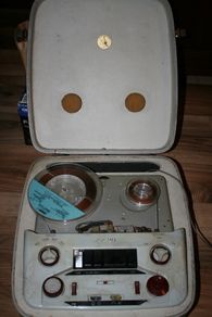 Elizabethan LZ-29 reel to reel tape recorder - in working order