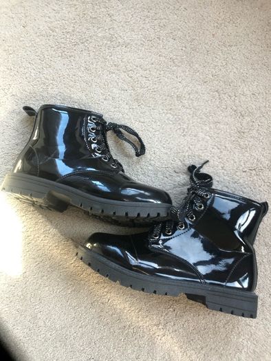 Girls Boots - size 1