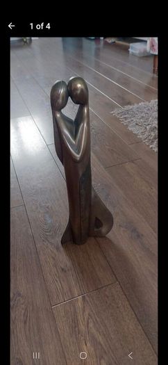 Genesis Kissing Lovers Statue Ornament