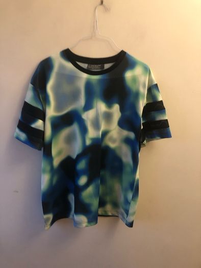 Top (large)