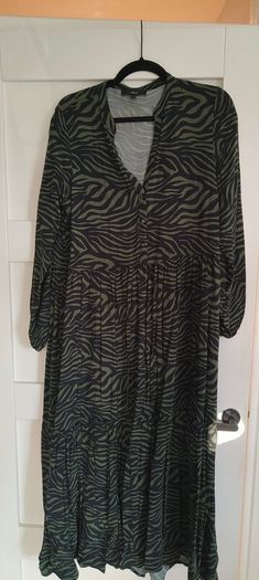 Next dress