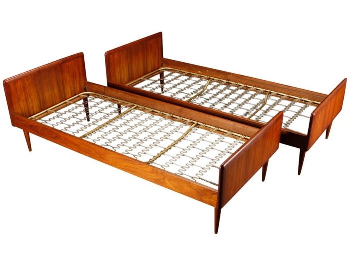 Danish mid-century modelled handmade beds