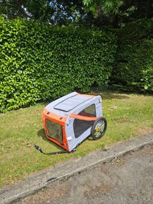 Dog Trailor