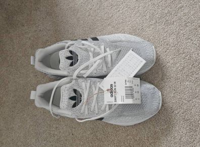adidas swift running 22