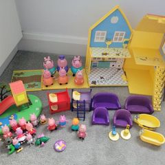 Peppa Pig House Set, Peppa's Outdoor Fun Slide & 22 Figures