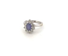18kt White Gold Diamond And Tanzanite Ring