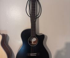 Cort 6 strong semi acoustic