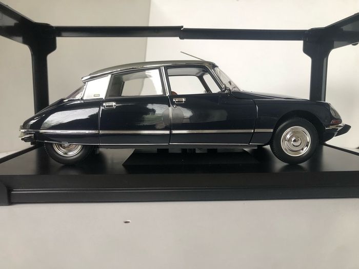 model cars AutoArt Minichamps Otto Norev