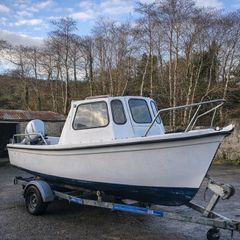 19ft Roaring Water Cabin/Fishing Boat + Trailer