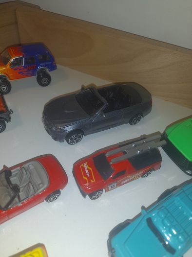Die Cast Car Lot