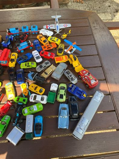Toys models lot