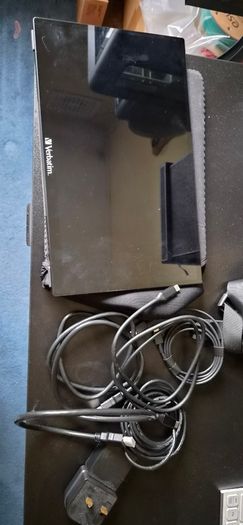 Verbatim portable monitor
