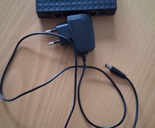 5-Port 10/100Mbps Network Switch