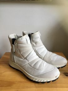 Ecco hydromax boots, uk 7