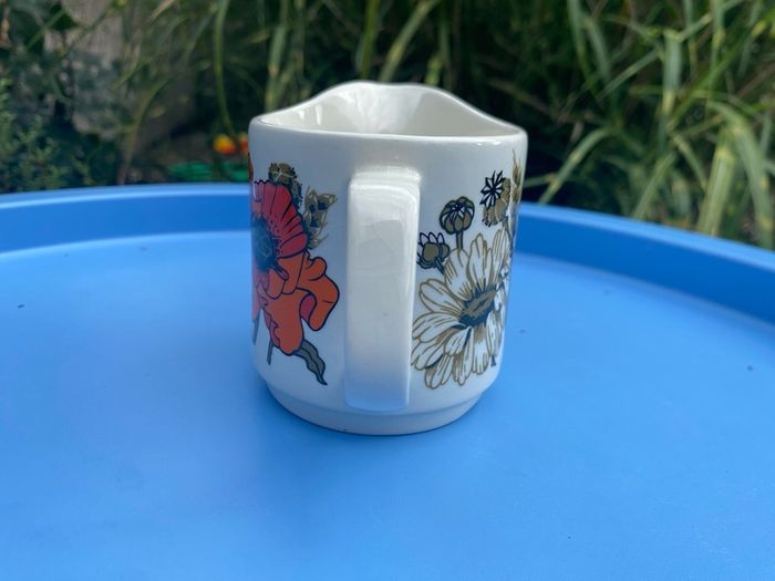 J and G Meakin milk jug