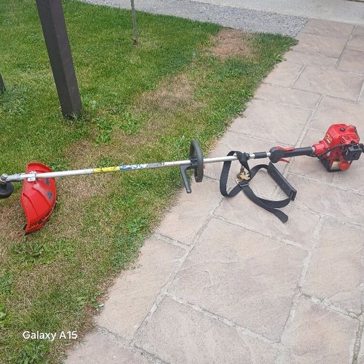 petrol  strimmer