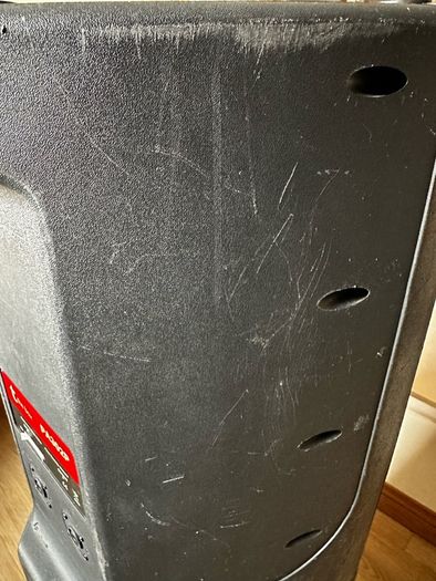 2 Passive Speakers, 2 Stands and 2 Cables