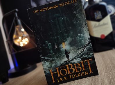 Lord of The Rings ! The Hobbit !  by J.R.R. Tolkien ! 2013 ! by HarperCollins !