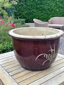 Wide garden pot