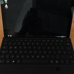 Microsoft Surface Pro 5 with Fingerprint type cover (Read the description please)