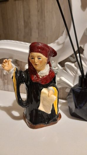 Burleigh ware toby jug character Shakespeare