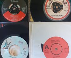 Vinyl Various Singles