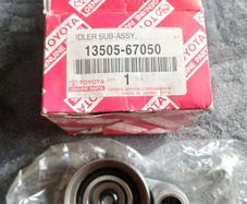 Genuine Toyota Hilux ,land Cruiser, 13505-67050 (idler Sub-assy, Timing Belt, No.1)