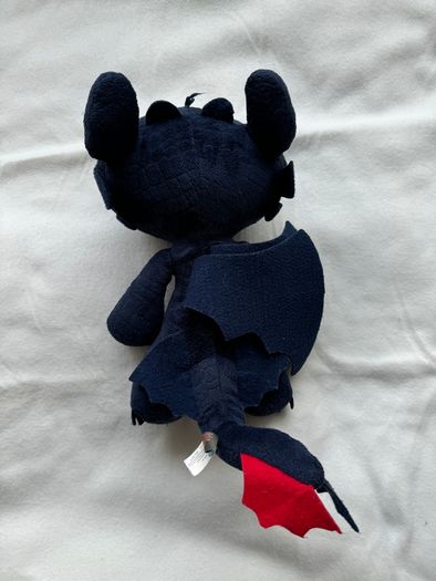 How To Train Your Dragon 2 Toothless Plush 2014 Very USEd DIRty Please look at the pictures