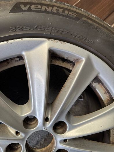 4 BMW alloy wheels with good tyres 225/55/R17 101W