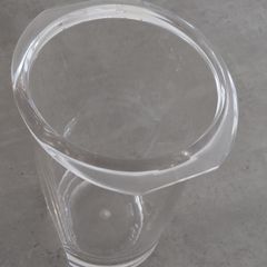 Ice bucket