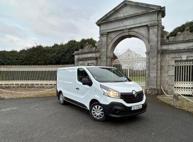 2019 Traffic 1 Owner Cvrt 01/27 No Vat