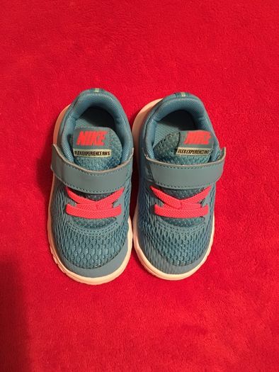Nike Trainers, size EU- 21, UK-4,5