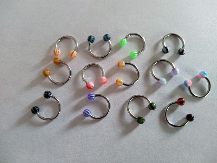 Dice Barbell Eyebrow Bars - 2 for 1 Euro