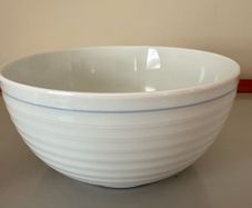 Large Paul Costelloe serving Bowl