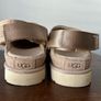 UGG Driftwood Goldenstar Clog Size 3 Image 3