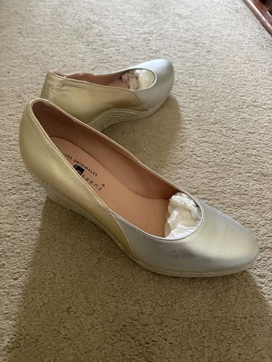 Jose Saenz wedge shoes