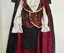 Vampire Costume 3-5 yrs