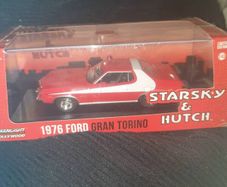 Greenlight Hollywood 1976 Ford Gran Torino Starsky & Hutch Die.cast