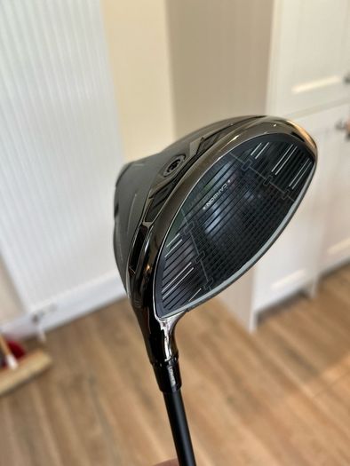 Taylormade Qi35 Driver 10.5 degree as new