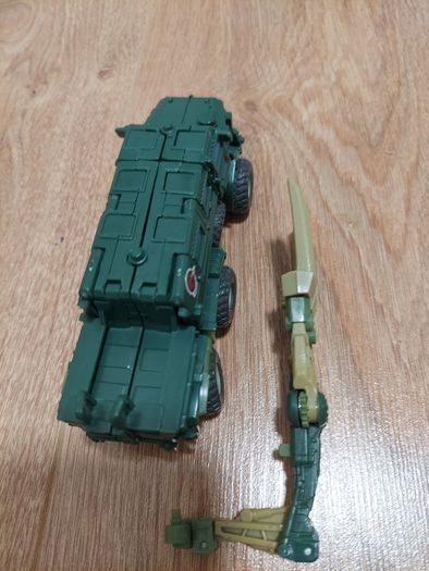 Transformer Bonecrusher
