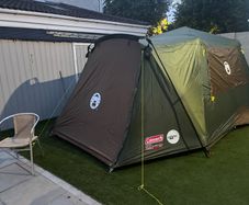 6 man tent with awnings Colman 2 min pop up