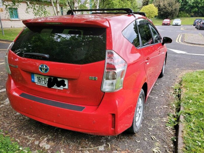 Toyota prius 7 seater
