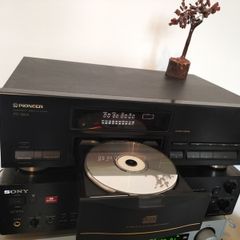 Pioneer CD Player Vintage