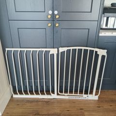 Dreambaby Safety Gate Pressure Mounted
