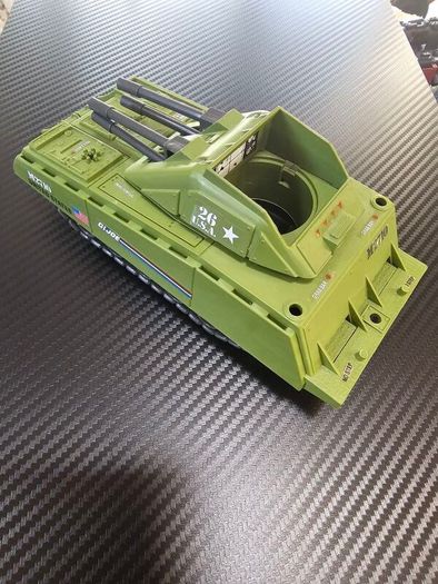 GI Joe Hasbro 1985 Armadillo tank