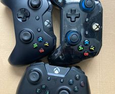 Xbox One Controller x3