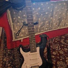 Electric guitar - left handed
