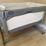 Chicco Next2Me Bedside Crib - Excellent Condition - Mattress Included Image 3