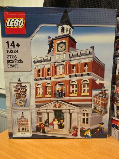 Lego Town Hall 10224 box only