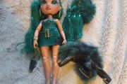 Jewel ritchie rainbow high doll